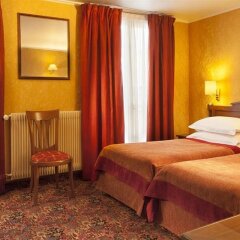 Отель The Originals Hotels Paris Paix République комната для гостей фото 7