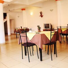 Hotel Red Rose питание