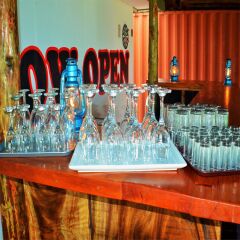 Отель Bayview Cove Resort гостиничный бар