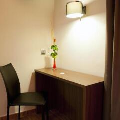 Отель B&B El Pekinaire в номере фото 2