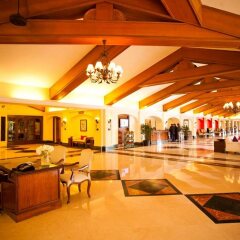 Отель Taj Exotica Resort & Spa, Goa интерьер отеля