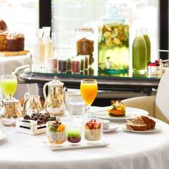 Hotel Plaza Athenee Париж питание фото 3