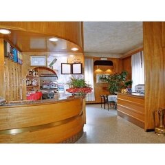 Отель Ristorante Albergo Roma Леньяно интерьер отеля
