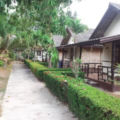 Отель Lanta Scenic Bungalow Таиланд, Ланта - отзывы, цены и фото номеров - забронировать отель Lanta Scenic Bungalow онлайн
