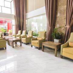 Отель Phoenix Hotel Vung Tau Вьетнам, Вунгтау - отзывы, цены и фото номеров - забронировать отель Phoenix Hotel Vung Tau онлайн интерьер отеля
