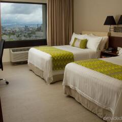 Отель Holiday Inn Puebla La Noria комната для гостей фото 2