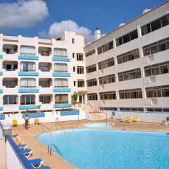 Отель Aparthotel Navigator бассейн фото 2