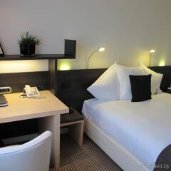 Отель Crowne Plaza Zürich Швейцария, Цюрих - 2 отзыва об отеле, цены и фото номеров - забронировать отель Crowne Plaza Zürich онлайн комната для гостей фото 2