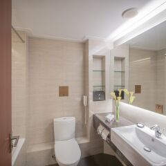 Отель Millennium Harbourview Hotel Xiamen Китай, Сямынь - 1 отзыв об отеле, цены и фото номеров - забронировать отель Millennium Harbourview Hotel Xiamen онлайн ванная фото 2