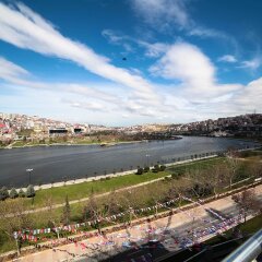 Manesol Suites Golden Horn Турция, Стамбул - отзывы, цены и фото номеров - забронировать отель Manesol Suites Golden Horn онлайн балкон