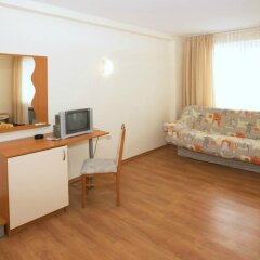 Family Hotel Milev Свети Влас удобства в номере фото 2
