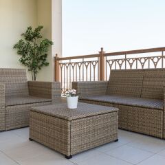 Отель HiGuests Vacation Homes-Marina Residence