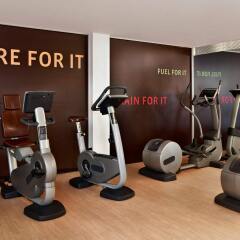 Sheraton Lisboa Hotel & Spa фитнесс-зал фото 3