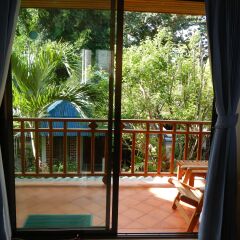 Отель Sunrise Bungalow Таиланд, Самуи - отзывы, цены и фото номеров - забронировать отель Sunrise Bungalow онлайн балкон