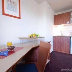 Отель Residhotel Lyon Part Dieu в номере фото 2