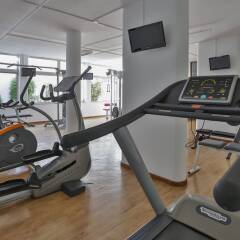 Carvi Beach Hotel фитнесс-зал фото 4