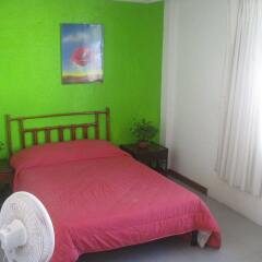 Отель Hostel Mundo Maya Мексика, Канкун - отзывы, цены и фото номеров - забронировать отель Hostel Mundo Maya онлайн комната для гостей фото 5
