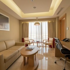Radisson Blu Hotel Doha in Doha, Qatar from 104$, photos, reviews - zenhotels.com guestroom photo 4