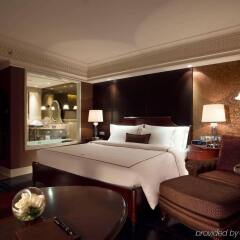Hotel Muse Bangkok Langsuan - MGallery Collection комната для гостей фото 3