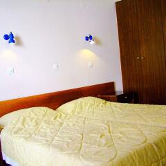 Antonios Hotel сейф в номере