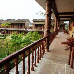 Отель Jungle Safari Lodge Непал, Саураха - отзывы, цены и фото номеров - забронировать отель Jungle Safari Lodge онлайн балкон