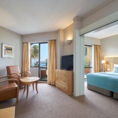 Отель Suite Hotel Eden Mar Португалия, Фуншал - отзывы, цены и фото номеров - забронировать отель Suite Hotel Eden Mar онлайн комната для гостей фото 4