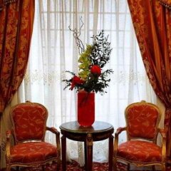 Отель La Boetie Франция, Париж - отзывы, цены и фото номеров - забронировать отель La Boetie онлайн интерьер отеля фото 3
