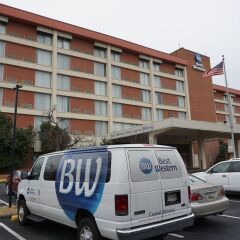 Отель Best Western Capital Beltway Ленхем