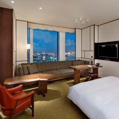 Отель Andaz Tokyo Toranomon Hills - a concept by Hyatt Япония, Токио - 1 отзыв об отеле, цены и фото номеров - забронировать отель Andaz Tokyo Toranomon Hills - a concept by Hyatt онлайн комната для гостей фото 4