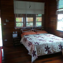 Отель Golden Teak Resort - Baan Sapparot комната для гостей