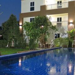 Отель U Tiny Boutique Home Suvarnabhumi Bangkok бассейн фото 3