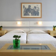 Отель Dorian Inn Hotel Греция, Афины - 7 отзывов об отеле, цены и фото номеров - забронировать отель Dorian Inn Hotel онлайн в номере