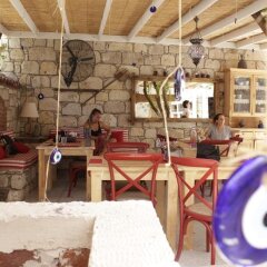 Отель Fi̇li̇zce Konuk Evi Чешме фото 9