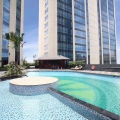 Отель Crowne Plaza West Hanoi бассейн