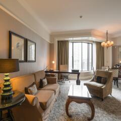 Four Seasons Hotel Singapore 5* Представительский люкс с различными типами кроватей фото 5