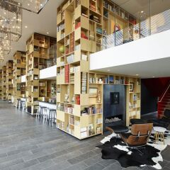 Отель citizenM Tower of London интерьер отеля фото 3