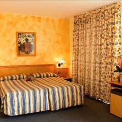 Ramblas Hotel комната для гостей