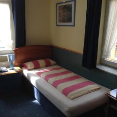Hotel am Bayrischen Platz комната для гостей