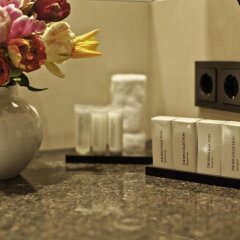 Hotel Favor Дюссельдорф сейф в номере