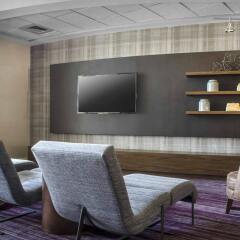 Отель Courtyard by Marriott Newark Elizabeth США, Элизабет - отзывы, цены и фото номеров - забронировать отель Courtyard by Marriott Newark Elizabeth онлайн интерьер отеля
