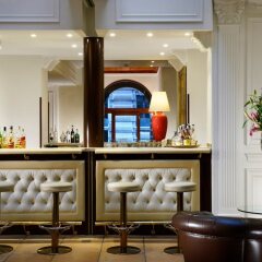 Hotel Pierre Milano гостиничный бар
