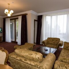 Отель Russia Hotel (Цахкадзор) Армения, Цахкадзор - отзывы, цены и фото номеров - забронировать отель Russia Hotel (Цахкадзор) онлайн комната для гостей фото 5
