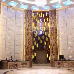 Dongfang Shuiyun Spa Hotel интерьер отеля