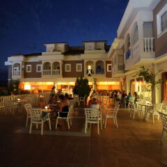 Garden Resort Bergamot Hotel – All Inclusive питание