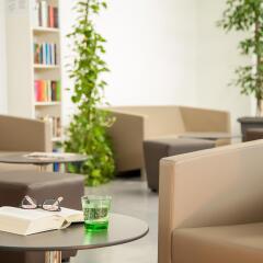 Отель AllYouNeed Hotel Vienna 4 Австрия, Вена - - забронировать отель AllYouNeed Hotel Vienna 4, цены и фото номеров интерьер отеля