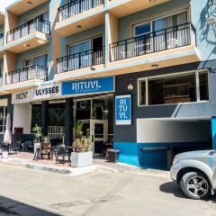 Отель Aparthotel Ulysses парковка