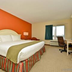 Отель La Quinta Inn & Suites Effingham комната для гостей фото 3