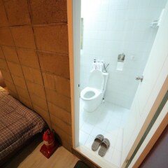 Stitches House - Hostel спа