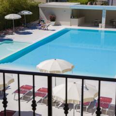 Hotel Giardino Suite&wellness Нумана бассейн фото 2