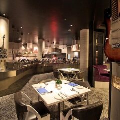 Отель Hard Rock Hotel Pattaya Таиланд, Паттайя - 2 отзыва об отеле, цены и фото номеров - забронировать отель Hard Rock Hotel Pattaya онлайн питание фото 2